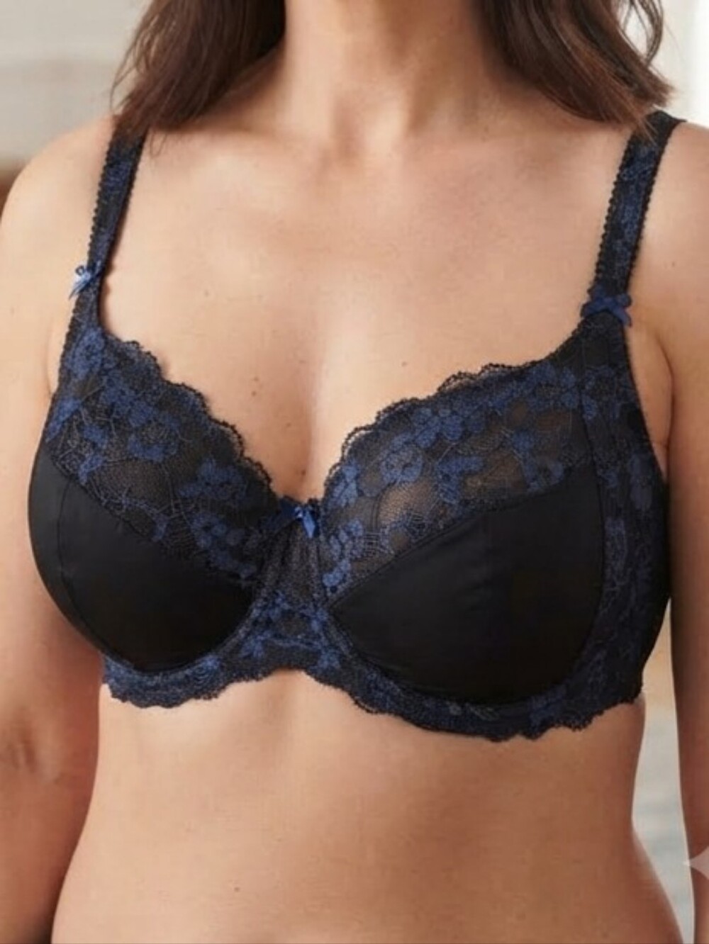 ADORE ME Lace-Trim Underwire Bra in Black and Blue Size 42DD
